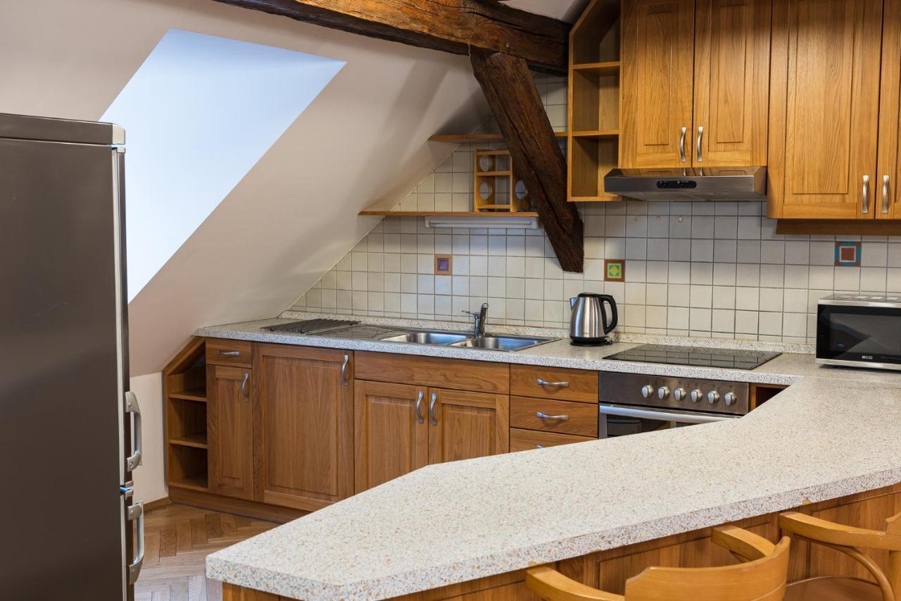 White Swan Boutique Apartments براغ المظهر الخارجي الصورة