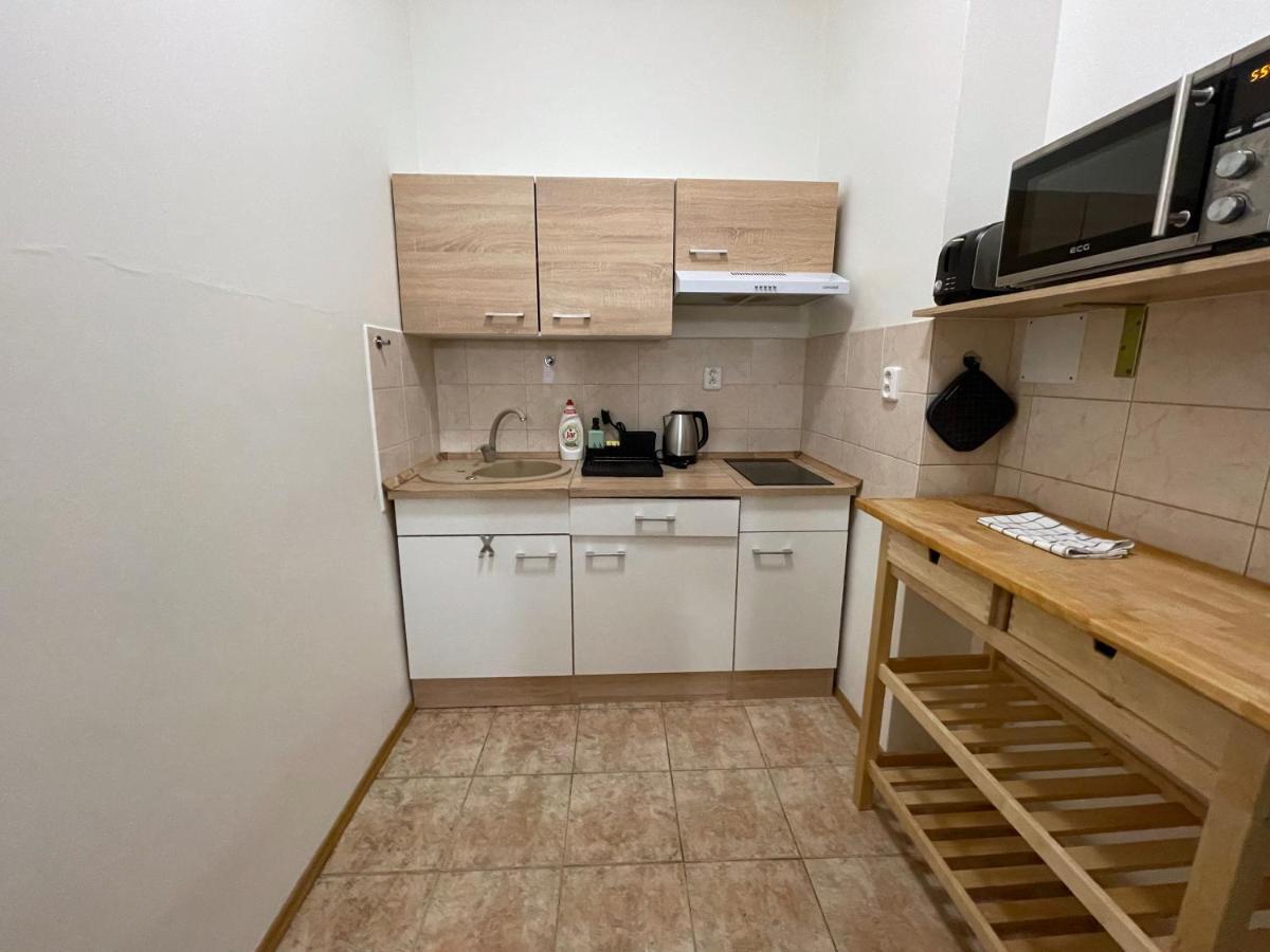 White Swan Boutique Apartments براغ المظهر الخارجي الصورة