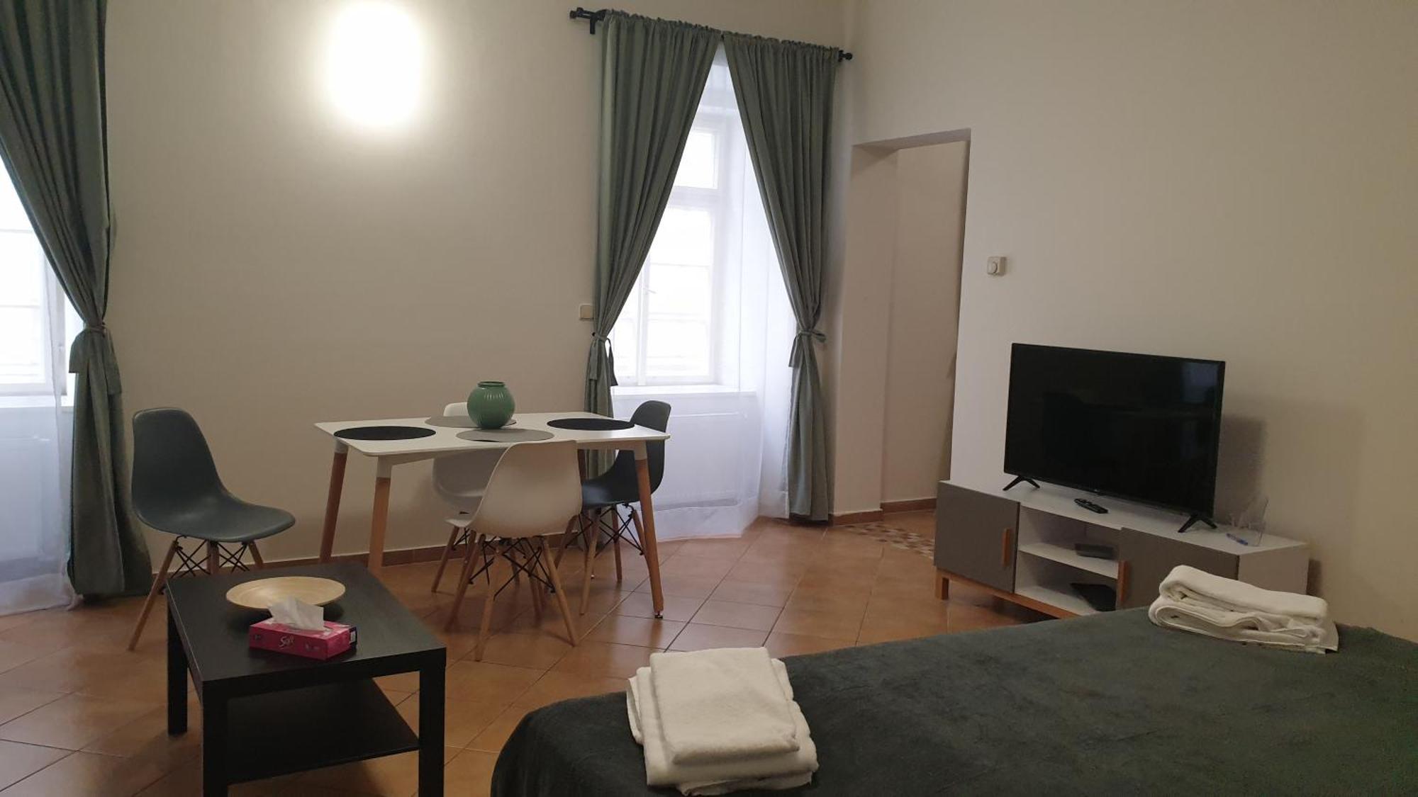 White Swan Boutique Apartments براغ المظهر الخارجي الصورة